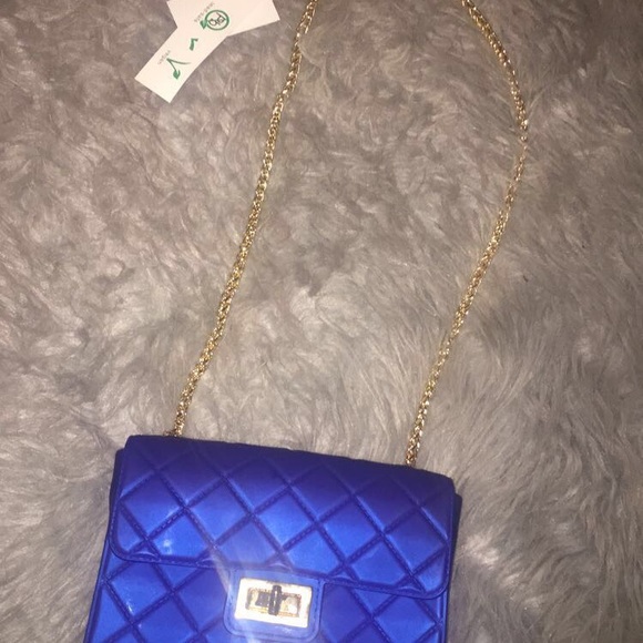 Purses - Picture 4 of 8